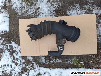 Toyota Yaris 1, 4 D4D levegő áramló cső.