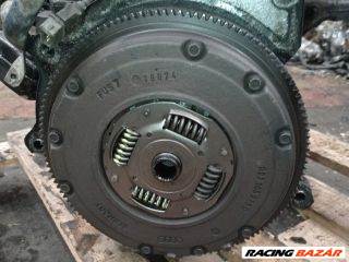 Volkswagen Golf III Kuplung Szett Lendkerékkel *136075*