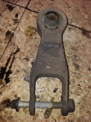 Opel Corsa C Váltótartó Bak 9 227 882