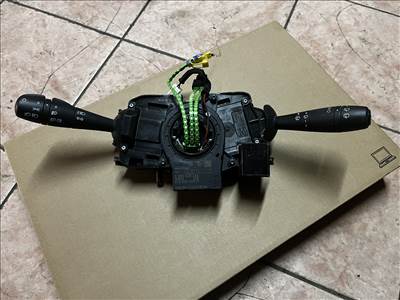 Renault Clio IV dCi 90 energy Kormánykapcsoló komplett