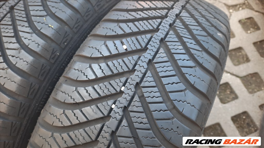 185/60 R15 Goodyear Négyévszakos gumik 2. kép