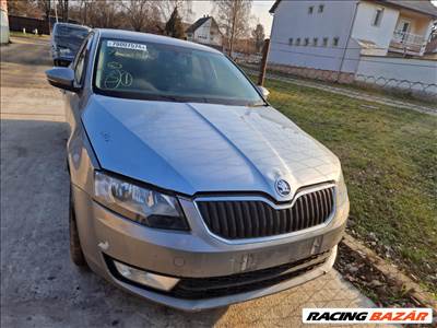 Skoda Octavia III bontott alkatrészei