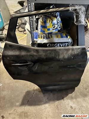 Nissan Qashqai J11 jobb hátsó ajtó 