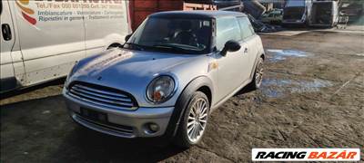 Mini Cooper bontott alkatrészei