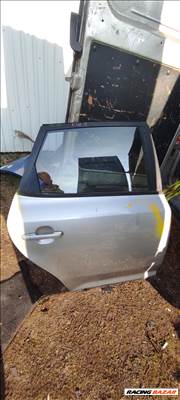 Kia Cee'd (ED) Jobb hátsó ajtó 