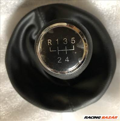Vw Passat B6-7, Golf 5-6, T5 5-6 sebességes fekete váltószoknya gombbal