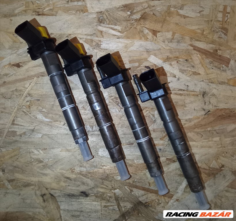 BMW 5-ös sorozat, BMW 3-as sorozat injektor n47d20a 7797877 1. kép