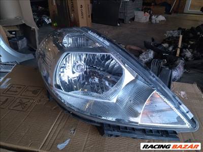 Nissan Tiida jobb első fényszóró 1ed98348304