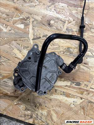 Audi A4 (B8 - 8K) tandempumpa  03l145100