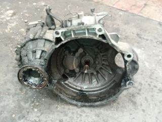 Volkswagen Golf III Váltó (Mechanikus) *135945*