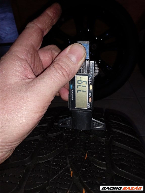 gyári 17 collos MINI F55/ F56 / F57 alufelnik téligumikkal JCW! 8. kép