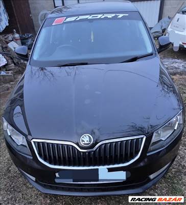 Skoda Octavia III bontott alkatrészei CLH 