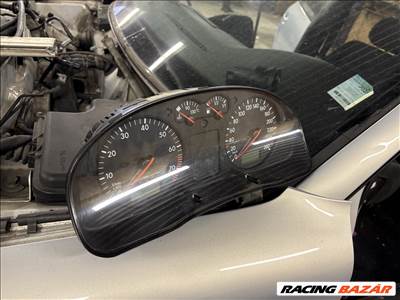 Volkswagen Passat B5 1.6 óracsoport 