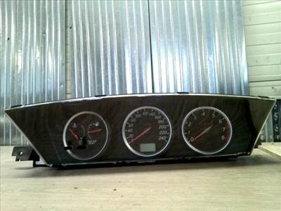 NISSAN PRIMERA P12 2001-2007 Kilóméteróra