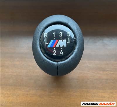 BMW sima vagy M bőr váltógomb 5, 6 sebességes  