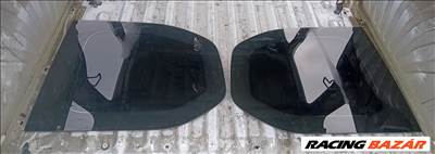 Opel Combo E hátsó sárvédőbe fix üveg