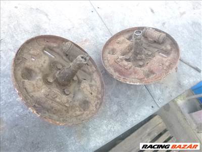 Mazda 323 (BG) 5 ajtós hátsó tengelycsonk csőtengely , csonkállvány 