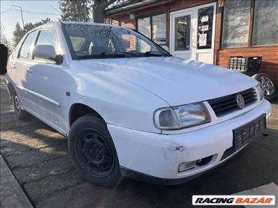 Volkswagen Polo Classic 1.6i bontott alkatrészei