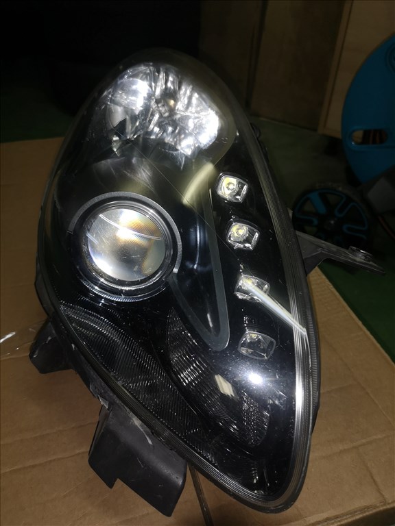 Alfa Romeo Giulietta 1.6 JTDM 16V lámpa  00505267540 50520228 1. kép