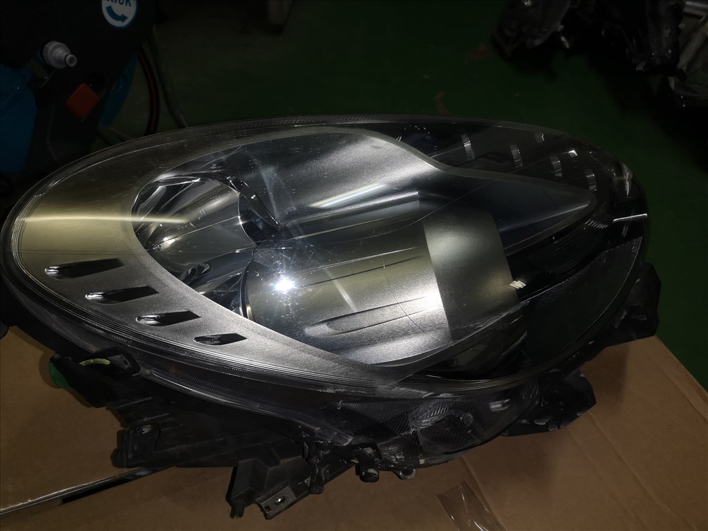 Alfa Romeo Giulietta 1.6 JTDM 16V lámpa  00505267540 50520228 2. kép