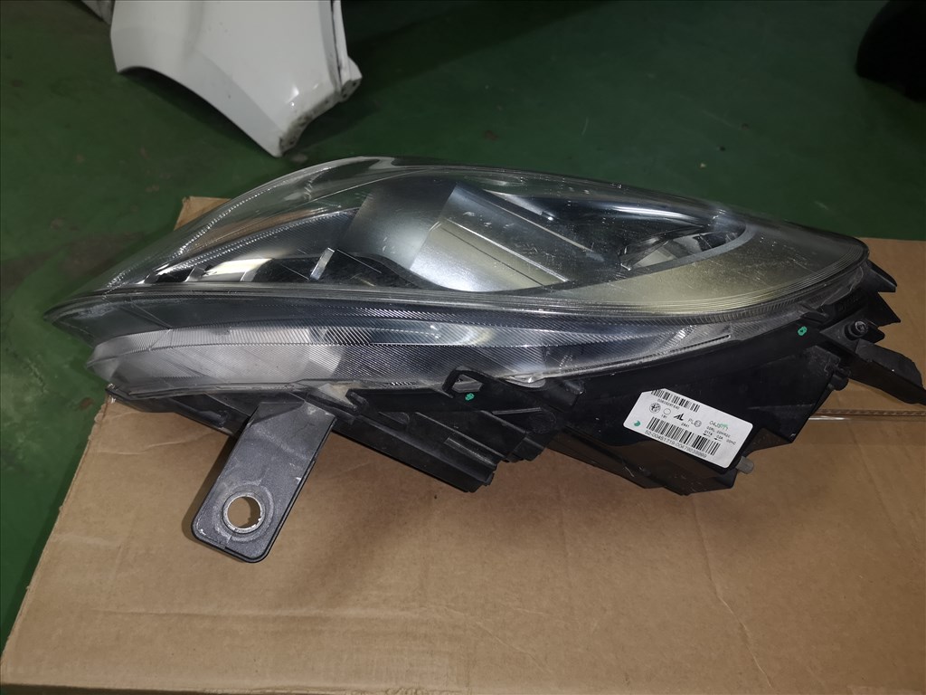 Alfa Romeo Giulietta 1.6 JTDM 16V lámpa  00505267540 50520228 3. kép