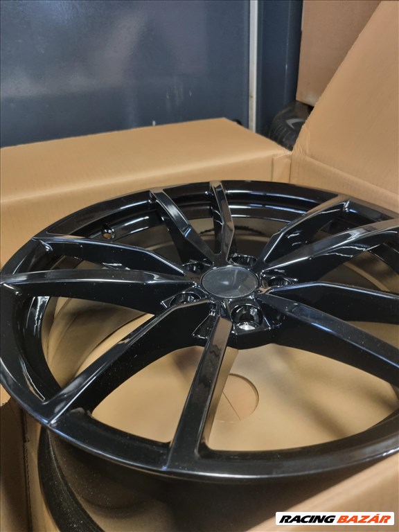  5x112 lyukosztású 7,5JJ 17" új alufelni 2. kép