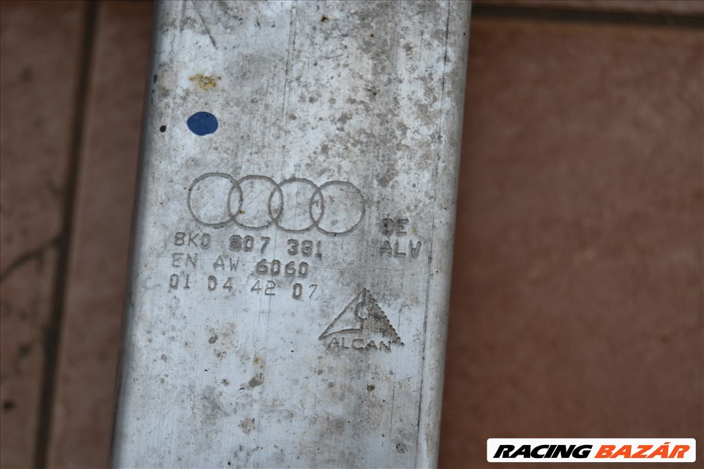 AUDI lökhárító tartó merevítő ütközés elnyelő 8k0807331 3. kép