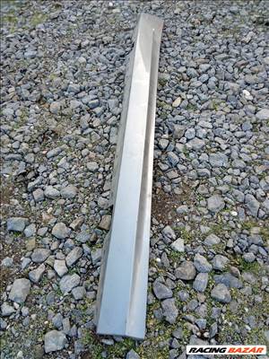 BMW E90 jobb oldali küszöb 7202652