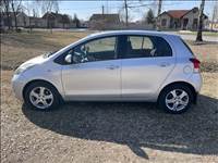 TOYOTA YARIS 1.33 AUTOMATAVÁLTÓ/FACELIFT/KLÍMA/HOROG/7LÉGZSÁK/2KULCS/8KERÉK