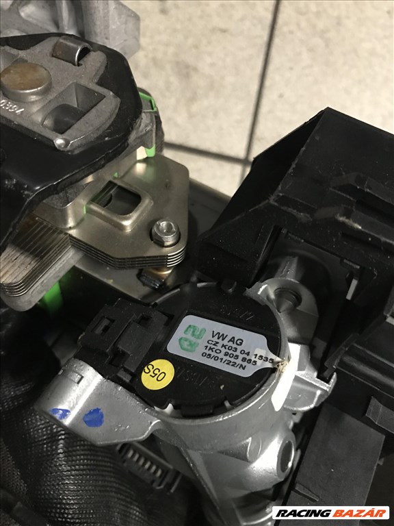 Audi A3 (8P) gyújtáskapcsoló + kulcs  2. kép