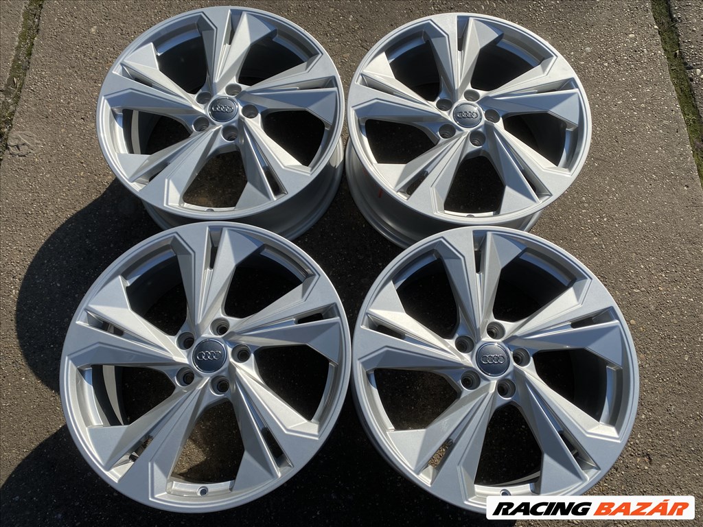 4db gyári 19" Audi A3 - S3 alufelni. (3729) 1. kép
