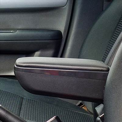 Suzuki Swift ArtmsterS könyöklő 2005-2011