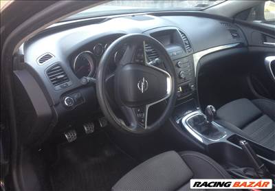 Opel Insignia A műszerfal párna tartozékok nélkül Insignia A 	