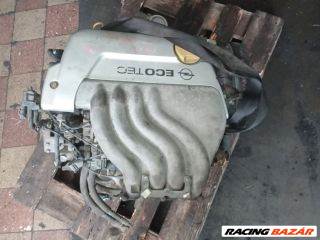 Opel Vectra B Motor (Fűzött blokk hengerfejjel) *137356* x16xel
