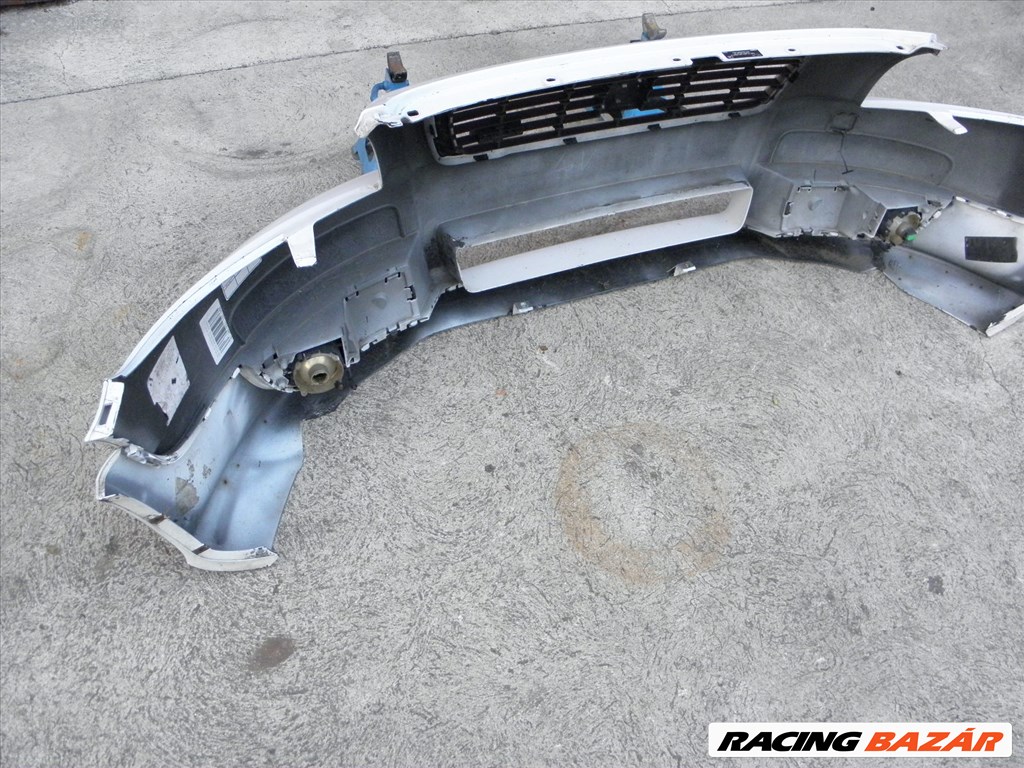 Volvo C30 R-design első lökhárító 3. kép