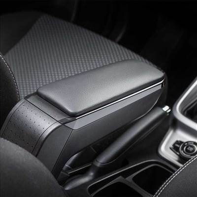 Suzuki Vitara ArmsterS könyöklő 2015-