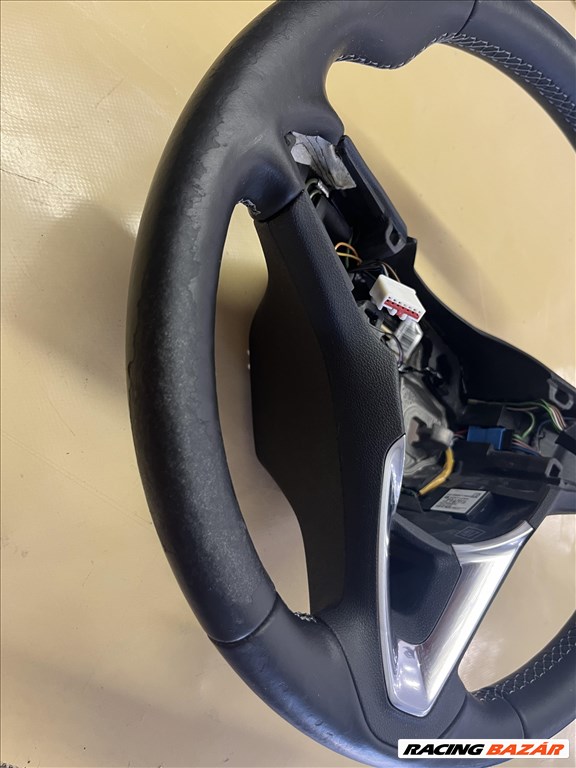 Opel Corsa E-Astra K fűthető bőrkormány 2. kép