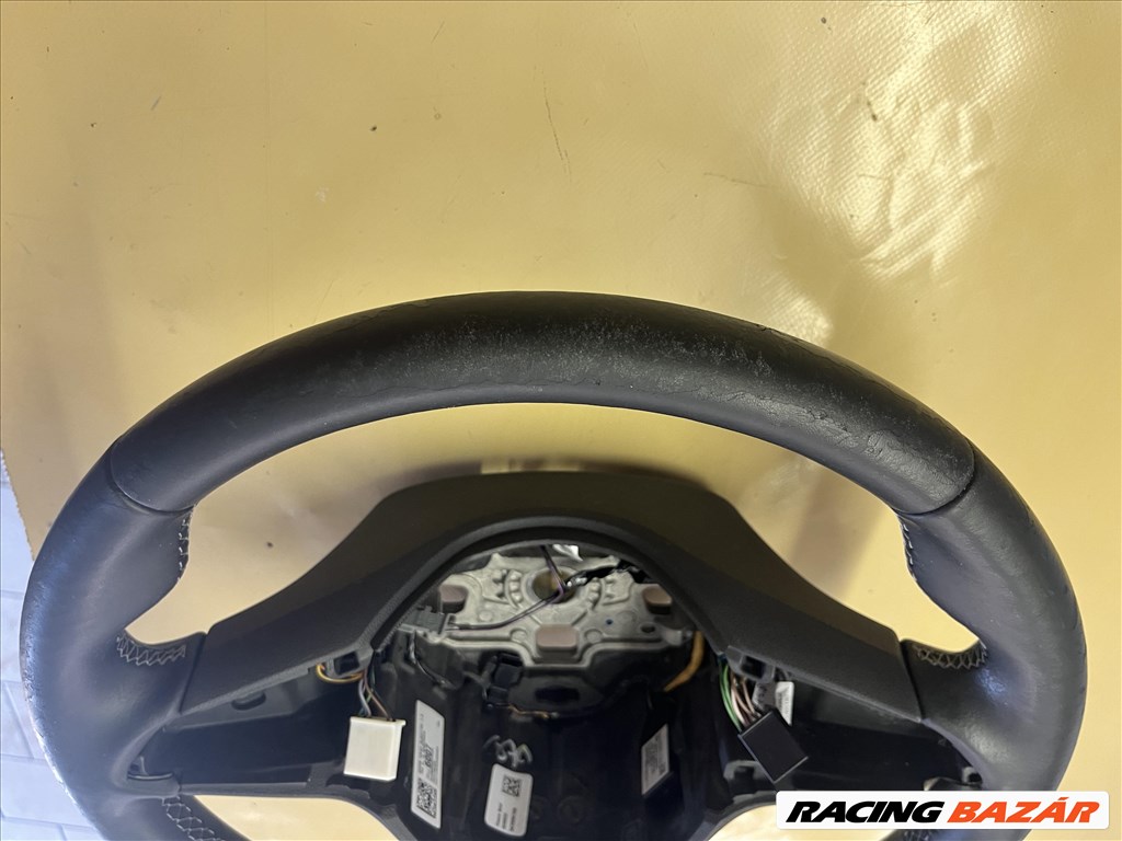 Opel Corsa E-Astra K fűthető bőrkormány 4. kép