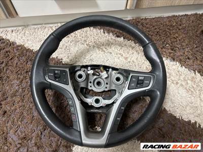 Hyundai i40 HYUNDAI i40 Kormány 561133z000 967903z100ry