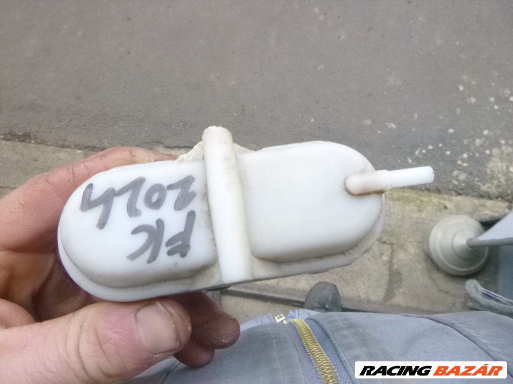 Audi 100 / 200 (C4 - 4A)  857 711 997 használt ajtó vákuum központi zár (működtető vezérlőszelep) 857711997 4. kép
