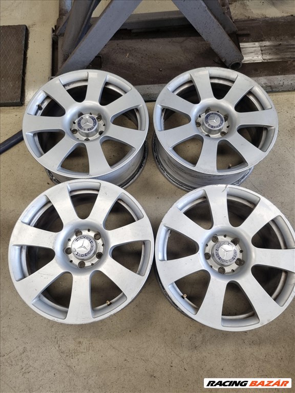  5x112 lyukosztású 8JJ 17" újszerű gyári Mercedes alufelni 1. kép