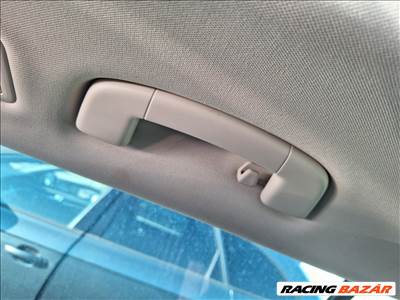 Volkswagen Passat B8 Jobb hátsó Kapaszkodó 