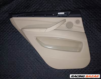 BMW X5 E70 bal hátsó bőr ajtókárpit, árnyékoló rolóval.