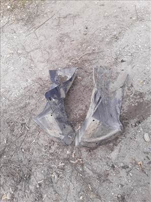 Peugeot 206+ Hátsó Műanyag Dobbetét