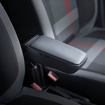 Toyota Aygo X ArmsterS könyöklő 2022-