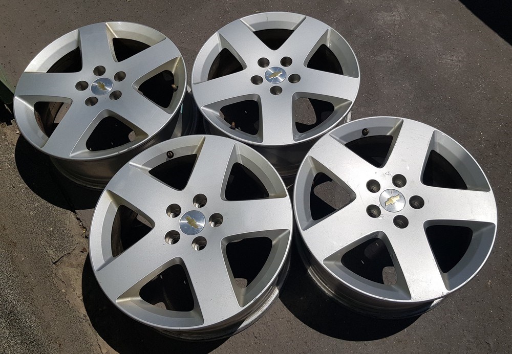  5x112 lyukosztású 6,5JJ 17" használt Gyári alufelni 2. kép