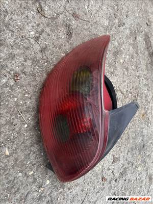 Peugeot 206 Bal hátsó lámpa 