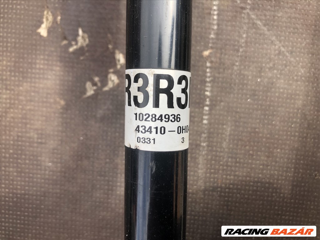 Toyota Aygo (AB40) Aygo 2021 jobb és bal féltengelyek  3. kép