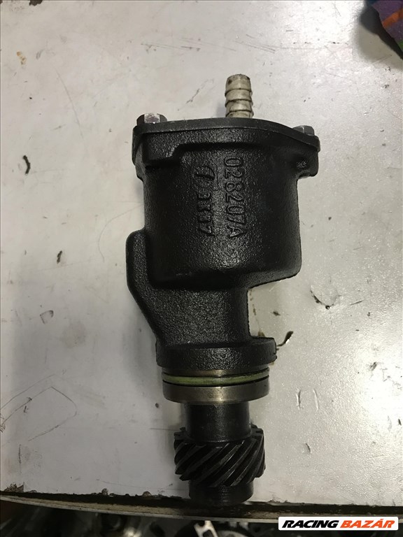 Volkswagen Passat B5 1,9 TDI / vákuumpumpa 1. kép