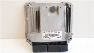 508570 Opel Insignia 2010, Motorvezérlő, Ecu, 0281017453, 55577619, Bosch.